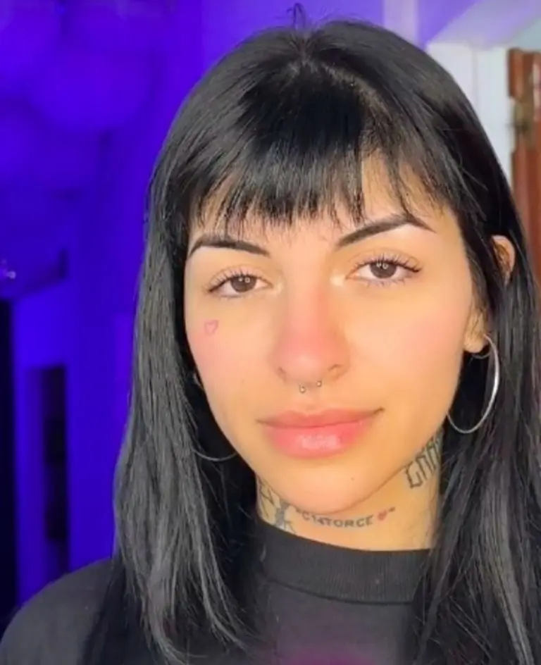 Cazzu reaparece con un nuevo look Créditos: Redes sociales