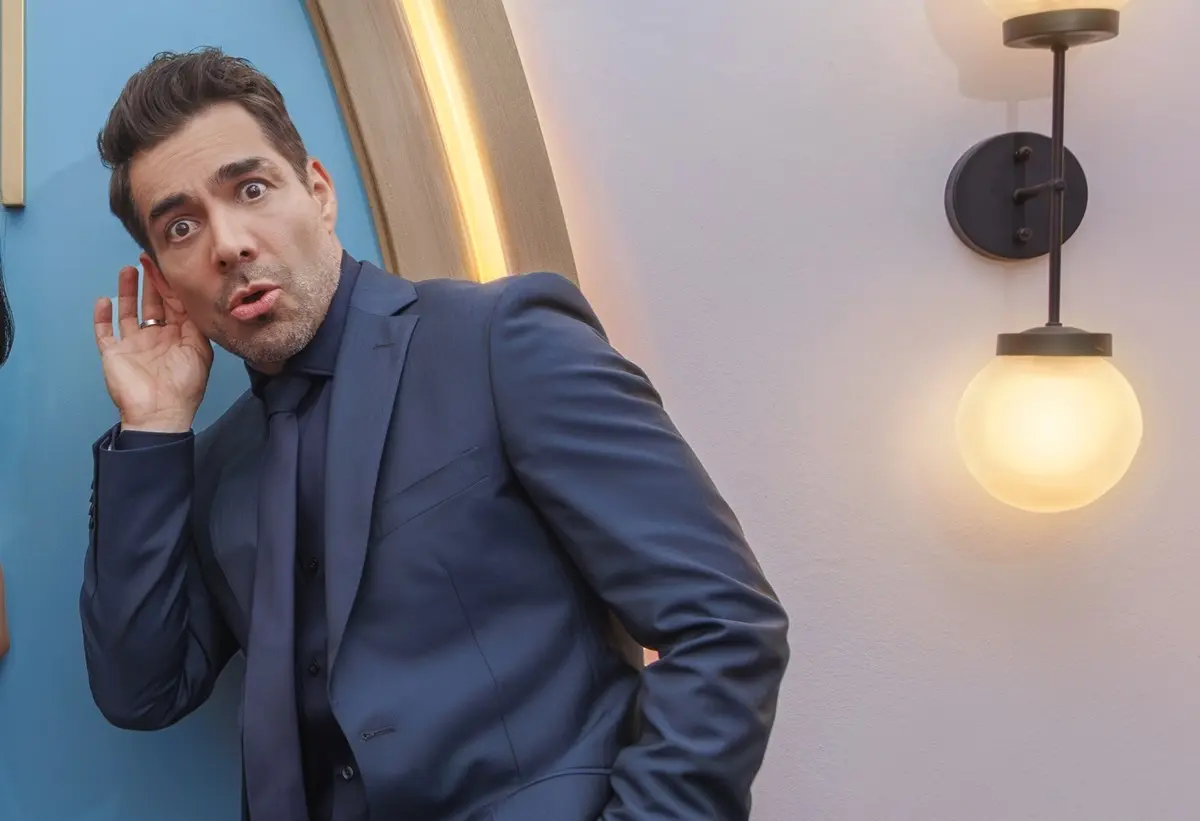 Love is Blind: M&eacute;xico (01 de agosto) Episodios nuevos cada jueves. Estos solteros tienen que comprometerse... sin nunca haberse visto antes. El experimento que se propone averiguar si el amor es ciego llega a M&eacute;xico.