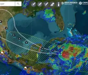 Huracán Beryl pierde fuerza; impactará a Quintana Roo HOY en la madrugada como categoría 1