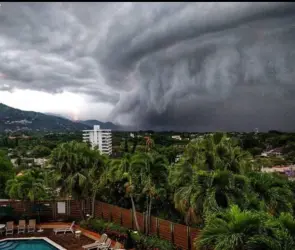 Imágenes Impactantes: Huracán Beryl destroza Jamaica; se dirige hacia México