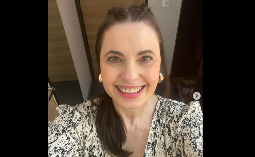 Es de las pocas que continu&oacute; en la industria del espect&aacute;culo. Tras el fin de Parch&iacute;s, trabaj&oacute; en telenovelas mexicanas como La que no pod&iacute;a amar y La piloto. Ahora tiene 55 a&ntilde;os y est&aacute; casada con el actor Odiseo Bichir.