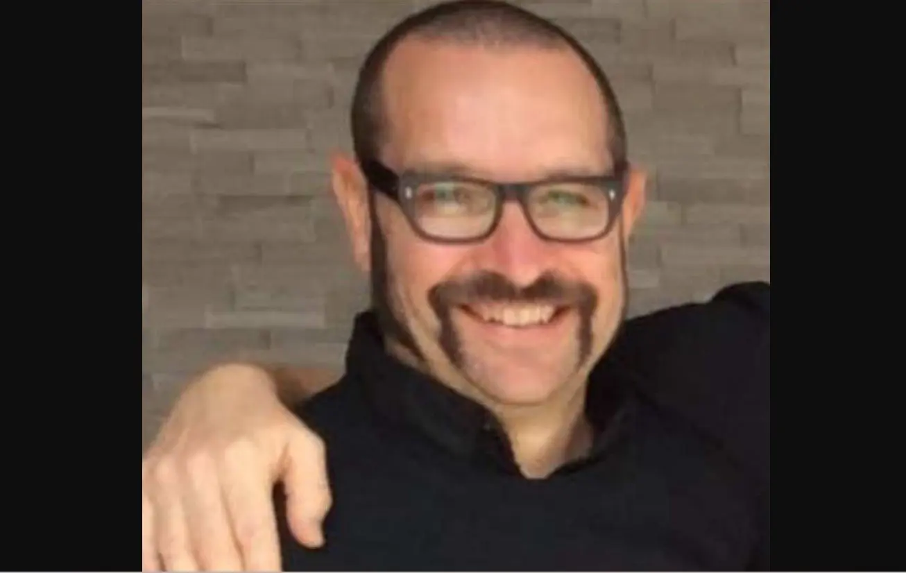 Ahora tiene 54 a&ntilde;os y trabaja en una agencia de publicidad en Nueva York. Tambi&eacute;n ha realizado videos musicales de bandas como Kabah.