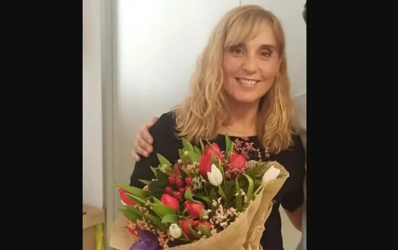 Dej&oacute; por completo el medio del espect&aacute;culo, estudi&oacute; puericultura y ahora trabaja en un hospital.