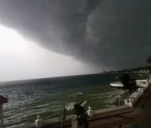 Huracán Beryl provoca Alerta Roja en Yucatán: 1,270 refugios habilitados