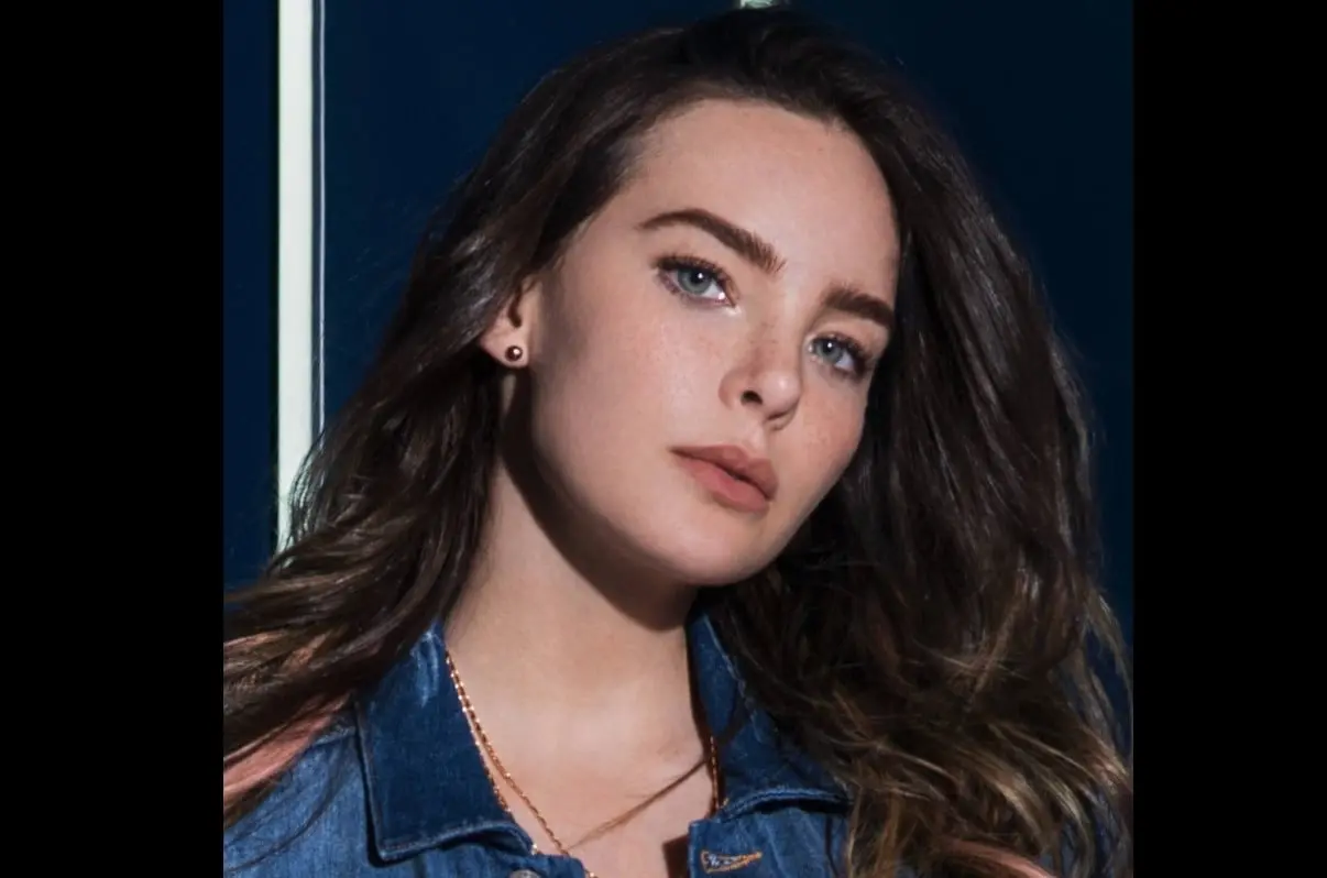 En su carrera ha realizado colaboraciones con artistas como Moderatto, Pitbull, Martha Sánchez y Kumbia Kings.