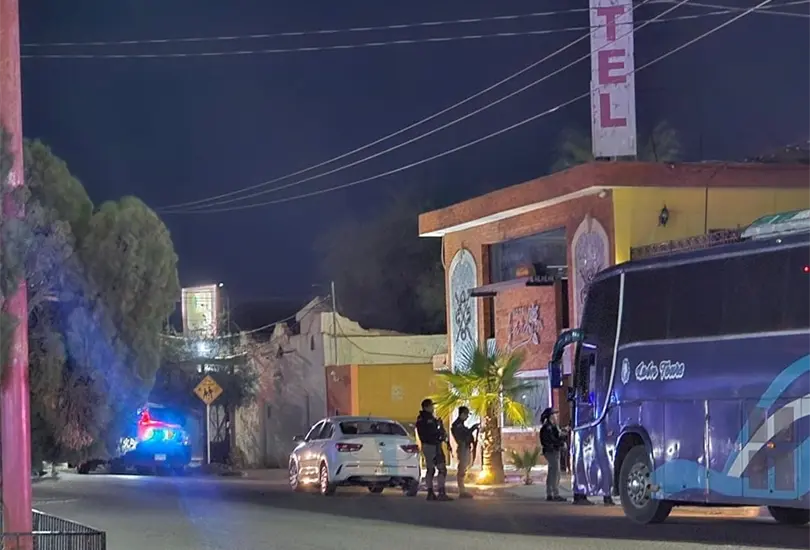  Hu&eacute;spedes viven momento de tensi&oacute;n en medio de balacera