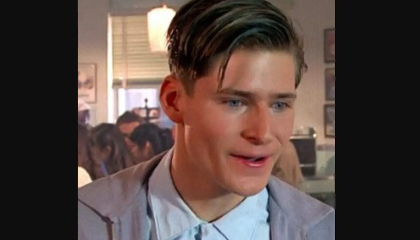 Crispin Glover interpretó a George McFly, el papá de Marty.