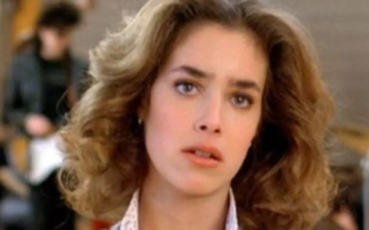 Claudia Wells interpretó a Jennifer Parker, la novia de Marty en la primera película