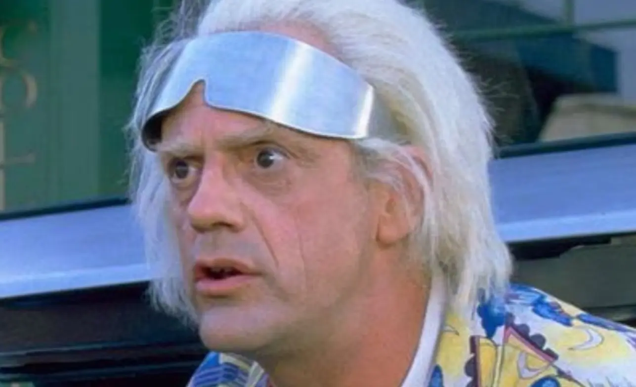 Christopher Lloyd interpretó al Doctor Emmett Brown