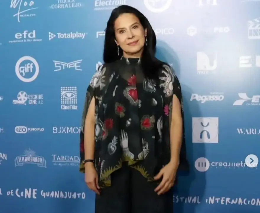 Ahora tiene 56 años, ha trabajado en telenovelas como 'El amor invencible' y 'Vencer el miedo'.