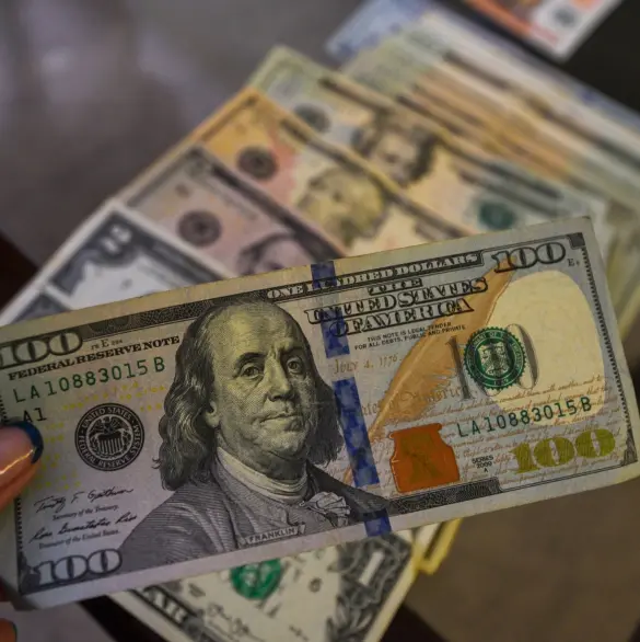 Este es el precio del dólar hoy lunes 28 de octubre