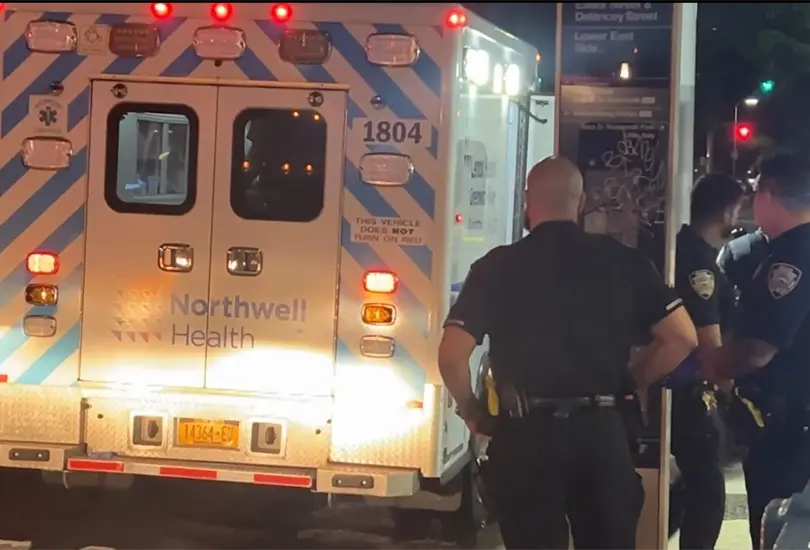 Empujan a turistas mexicanas a v&iacute;as del metro en Nueva York; agresora fue detenida