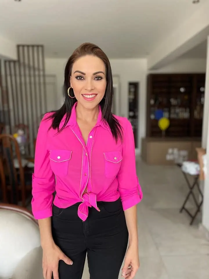 En 2006, viaj&oacute; a Buenos Aires, Argentina, para audicionar en Latin American Idol, llegando a ser una de las 30 finalistas.