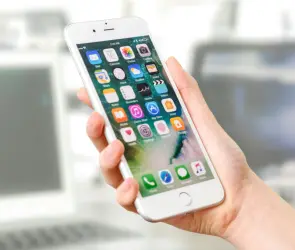 ¿Qué es y cómo funciona la "inteligencia visual" en los nuevos iPhones?