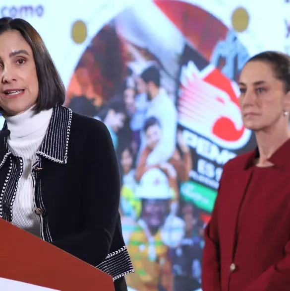 Luz Elena González celebra inicio de foros del Plan Nacional de Desarrollo