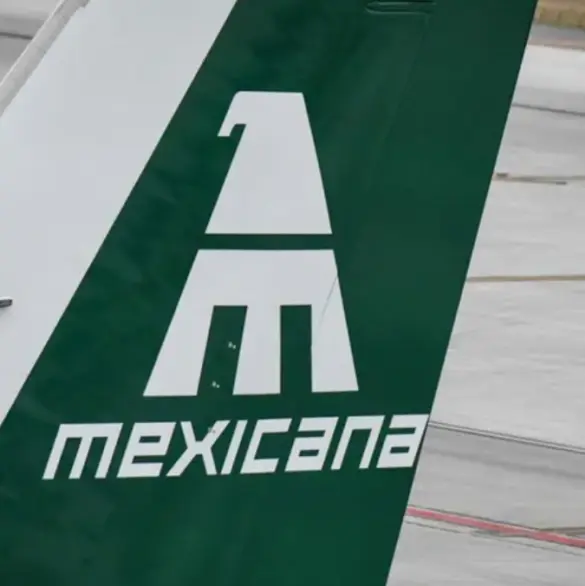 Sheinbaum descarta crisis en Mexicana de Aviación tras cierre de 8 rutas: "Seguirá volando"