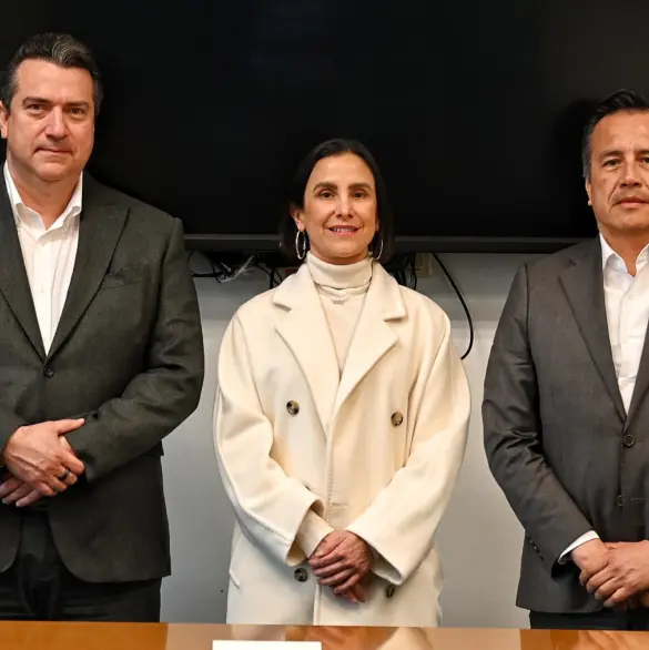 Luz Elena González celebra la llegada de Cuitláhuac García a Cenagas para fortalecer la soberanía energética