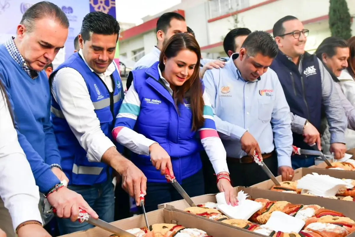  Rosca de Reyes Gigante rompe récord en Aguascalientes 