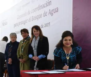 Clara Brugada firma convenio para proteger el Bosque de Agua