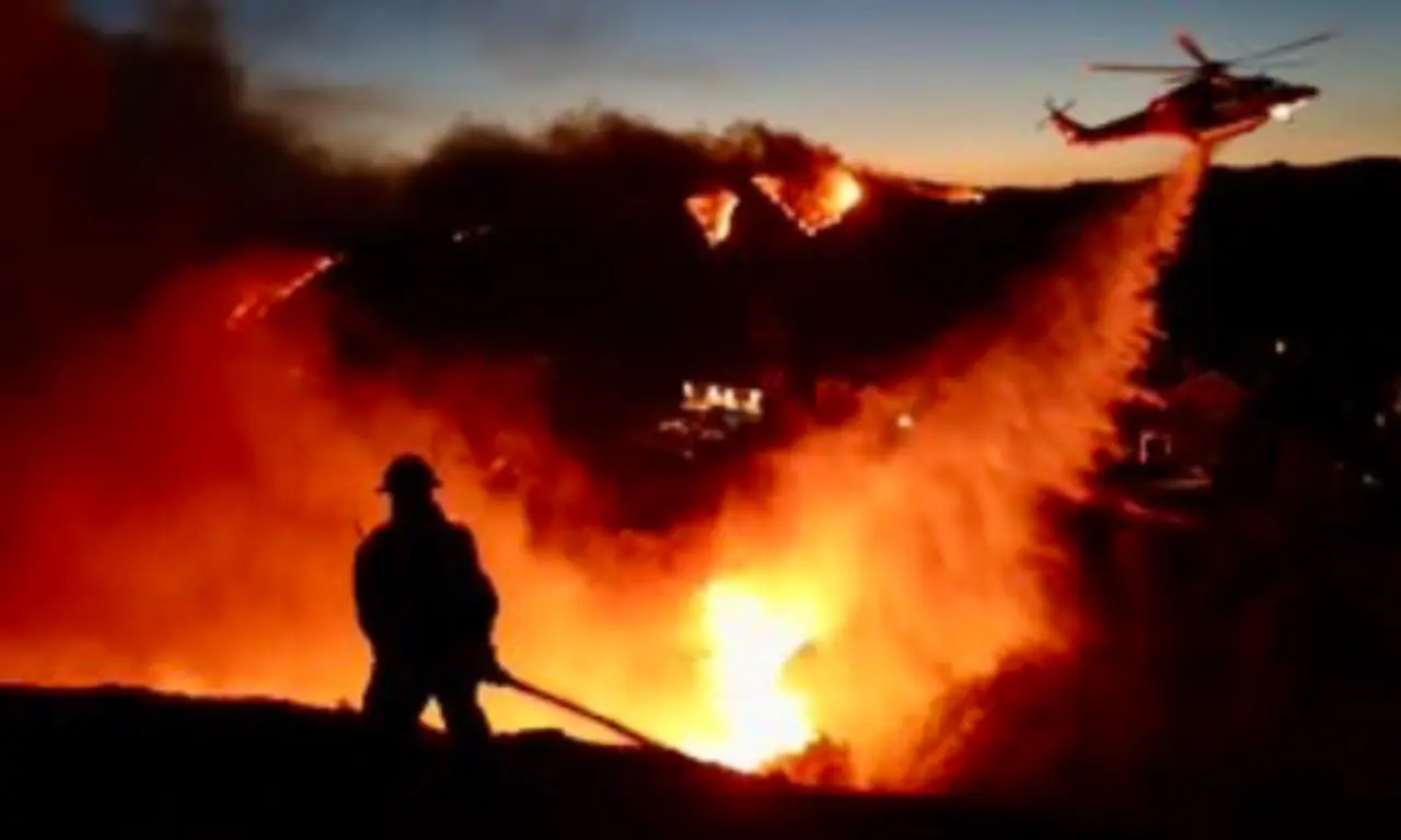  El antes y después de la devastación de los incendios en Los Ángeles 