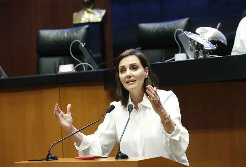 Lilly T&eacute;llez critica respuesta de Sheinbaum a Trump