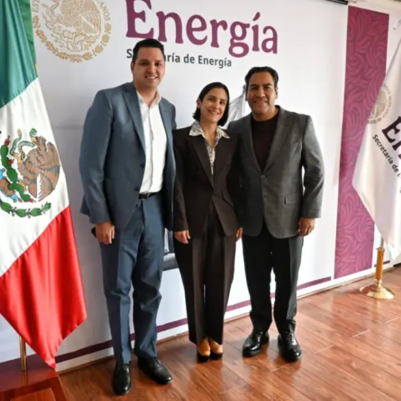 Luz Elena González y Eduardo Ramírez impulsan proyectos energéticos en Chiapas