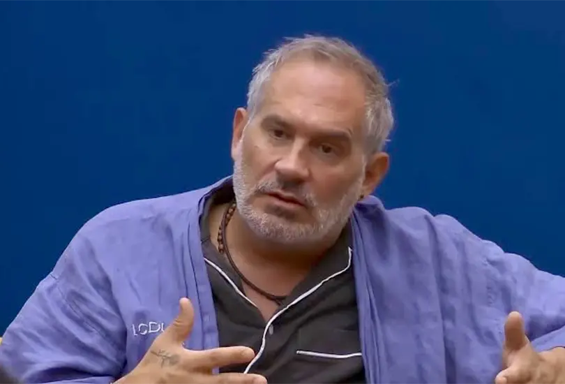 Arath de la Torre denuncia estafa a trav&eacute;s de WhatsApp