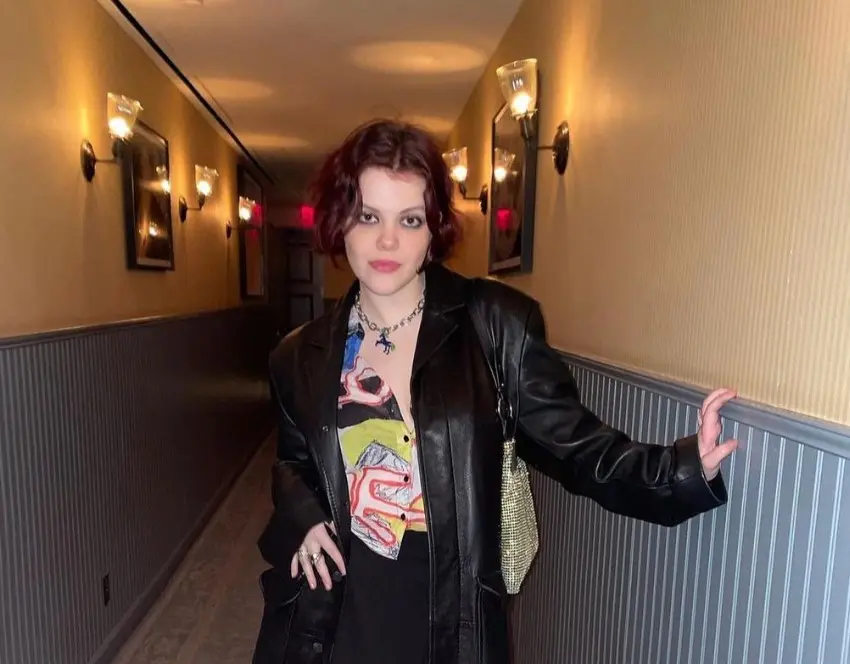 Su primera aparición en la pantalla grande fue en 'Las crónicas de Narnia: el león, la bruja y el ropero' (2005), cuando tenía 8 años.