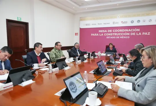 Funcionarios del Estado de México en la Mesa de Coordinación para la Construcción de la Paz