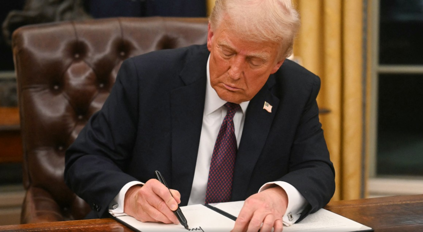 Trump firma decreto para reinstaurar la pena de muerte