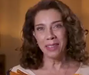 Cynthia Klitbo exhibe crisis econ&oacute;mica en Televisa: actores est&aacute;n vendiendo sus casas