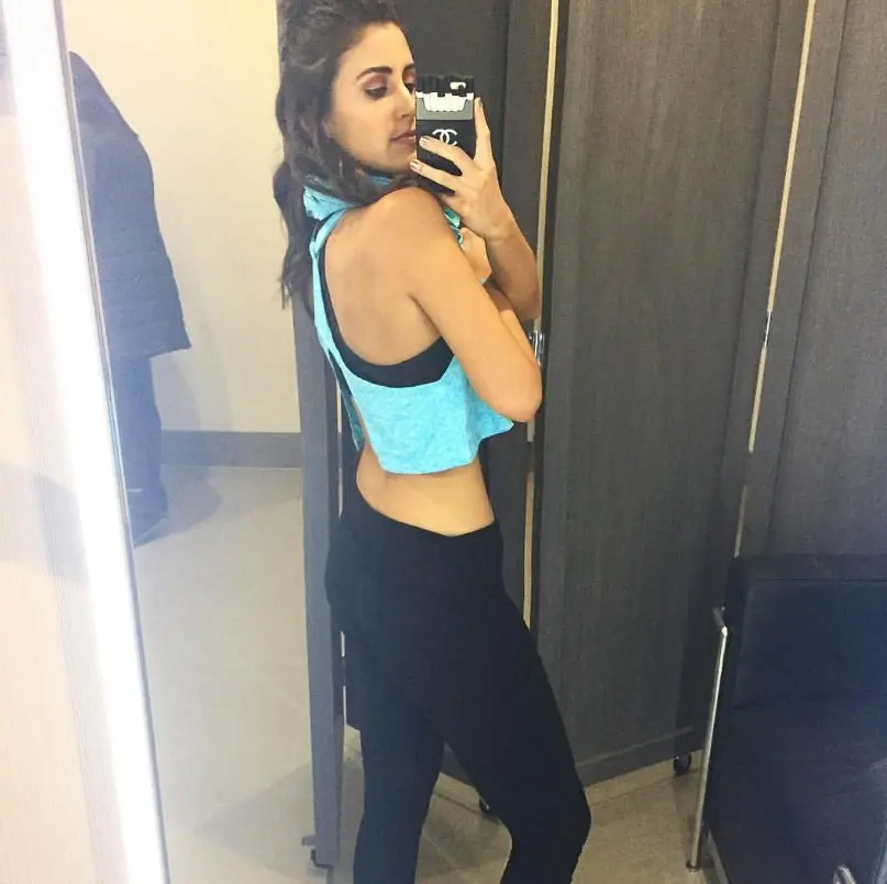 Ha sido concursante en reality shows populares como 'La casa de los famosos M&eacute;xico' y 'El mundo real'.