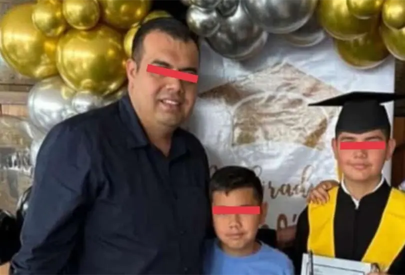 Antonio de Jes&uacute;s Sarmiento y sus hijos Gael, de 12 a&ntilde;os, y Alexander, de 9 a&ntilde;os.