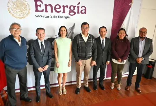 Reunión enfocada en la soberanía energética y la colaboración con empresas privadas en proyectos clave.