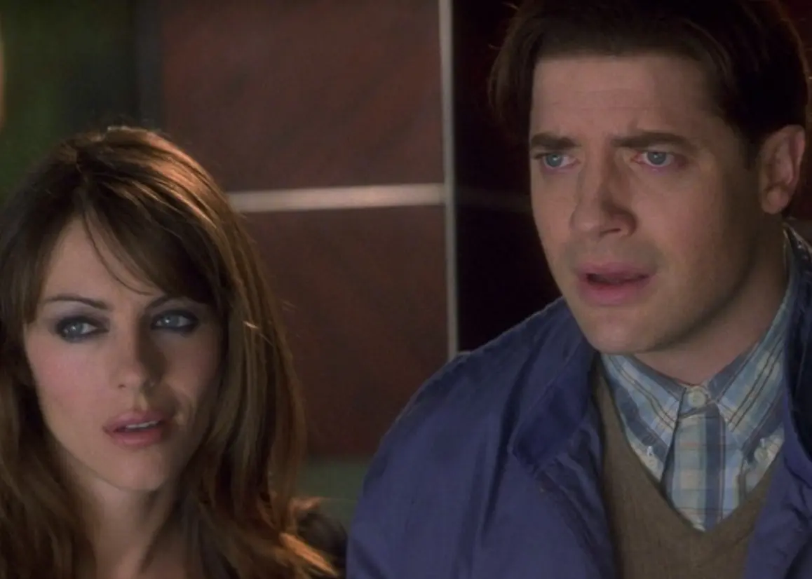 Un día se le aparece el Diablo con apariencia femenina y le ofrece 7 deseos a cambio de su alma. Elliot acepta, pero se enfrenta a los trucos del Diablo, que hacen que sus deseos le salgan mal.