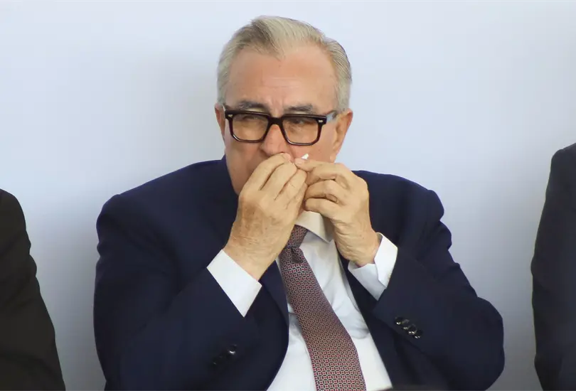 Rub&eacute;n Rocha es todav&iacute;a gobernador de Sinaloa.