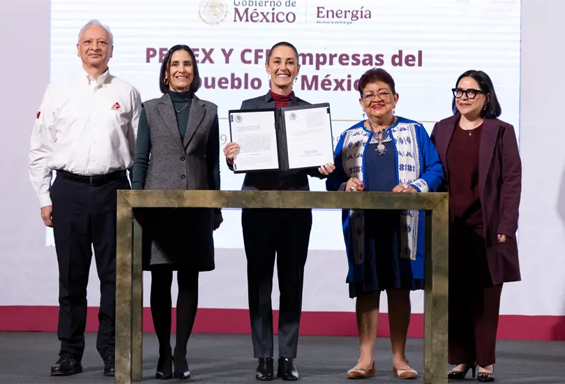 Claudia Sheinbaum Pardo firm&oacute; las leyes secundarias en materia energ&eacute;tica que enviar&aacute; al Congreso de la Uni&oacute;n.