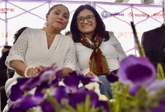 Aleida Alavez participa en la firma del Acuerdo por la Paz en Tepito