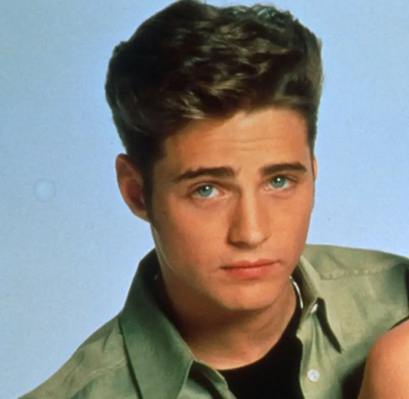 Jason Priestley interpretó a Brandon Walsh