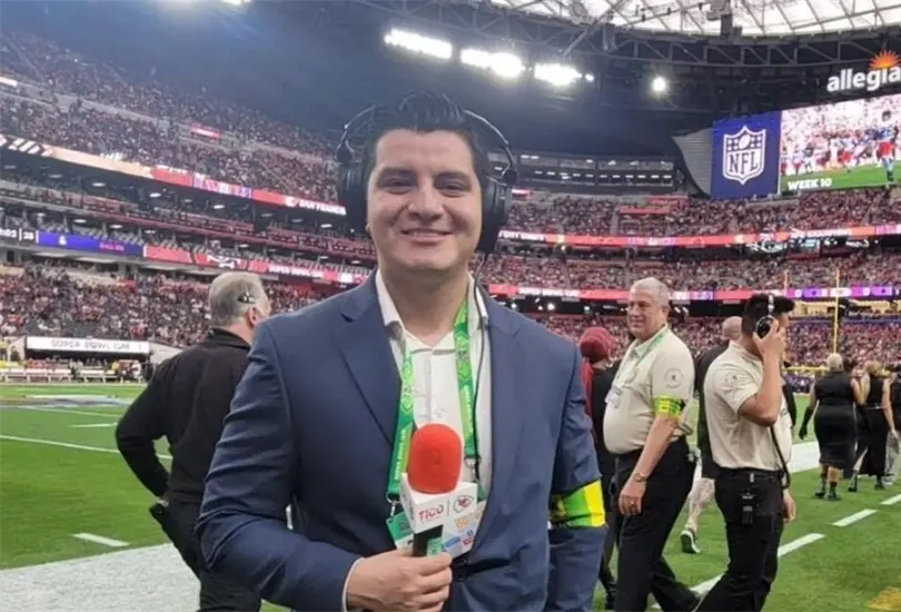 El periodista mexicano falleci&oacute; en Nueva Orleans mientras cubr&iacute;a el Super Bowl. Autoridades investigan su muerte. 