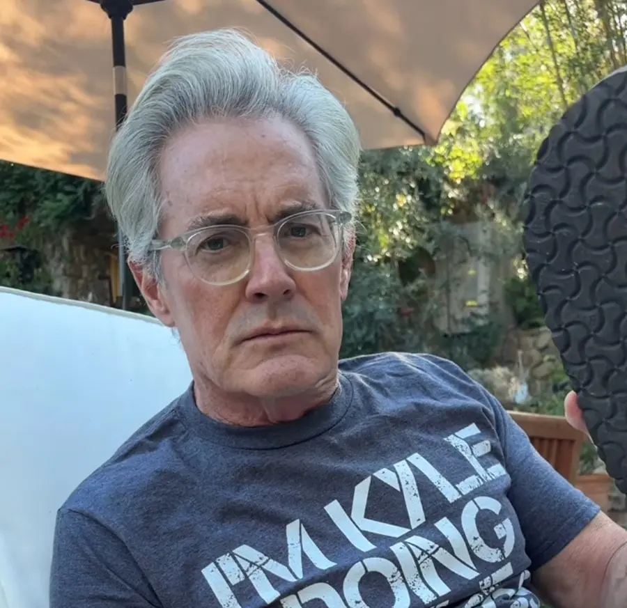 Ahora tiene 65 años y está casado con la productora Desiree Gruber. Ha participado en películas como 'Tesla' y 'Capone'.<br>