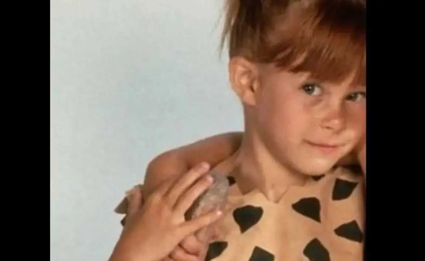 Las gemelas Elaine y Melanie Silver interpretaron a Pebbles Picapiedra