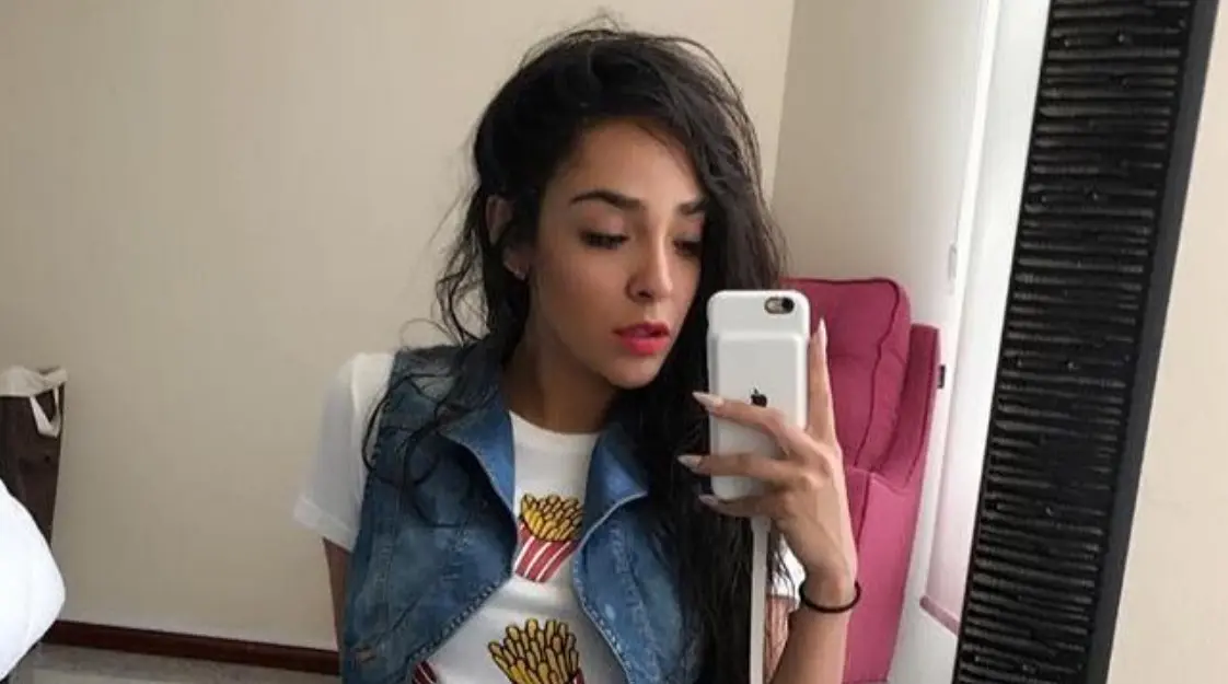 En 2017 probó suerte como cantante y, aunque no tuvo mucho éxito, en ocasiones lanza nuevos temas.