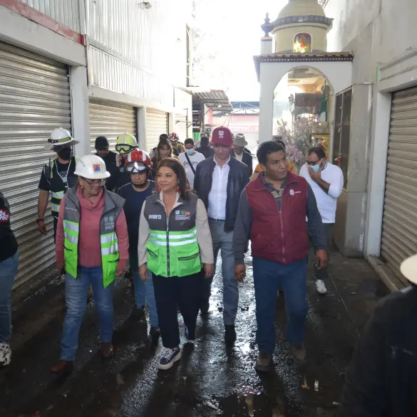 Clara Brugada anuncia apoyo a locatarios tras incendio en la Central de Abasto