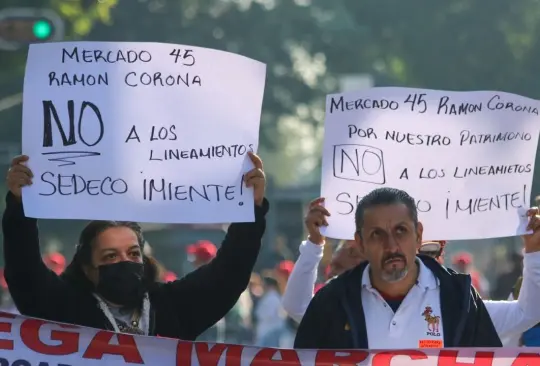 Miles de comerciantes salieron a protestar en las calles de la capital mexicana