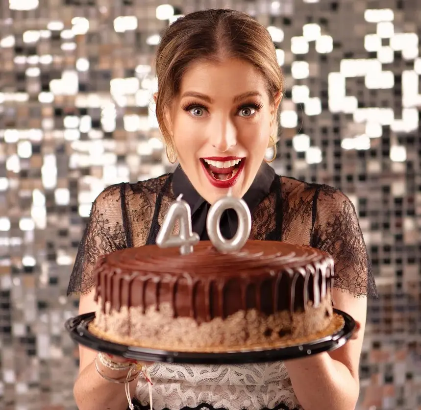 En 2003, lanzó su único álbum como solista, pero no logró el éxito esperado.