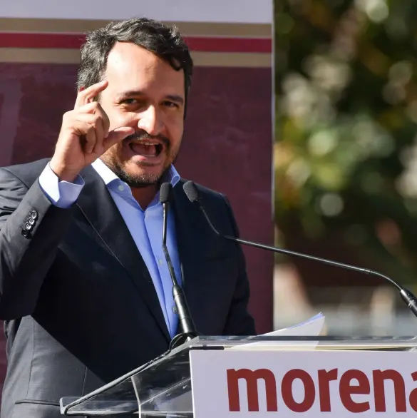 ¿Cuánto gana Andy López Beltrán, hijo de AMLO, como secretario en Morena?