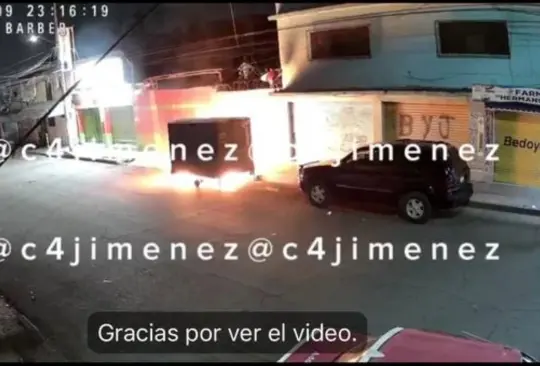 Mujer incendia barbería de su ex novio tras ruptura amorosa