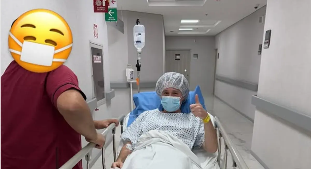  Luisito Comunica en el hospital 