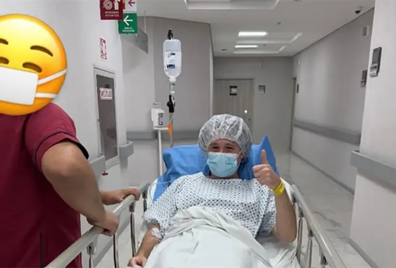Luisito Comunica en el hospital